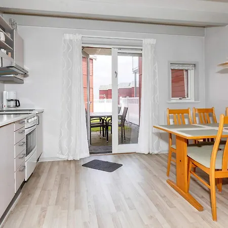 6 Person In Hadsund-by Traum * Hadsund